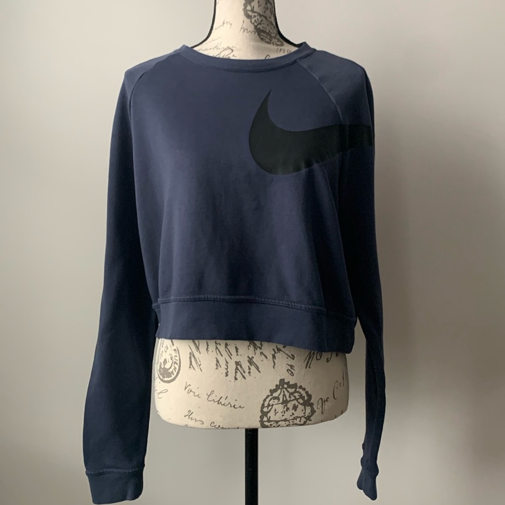 Nike Dri-Fit Crop Sweatshirt